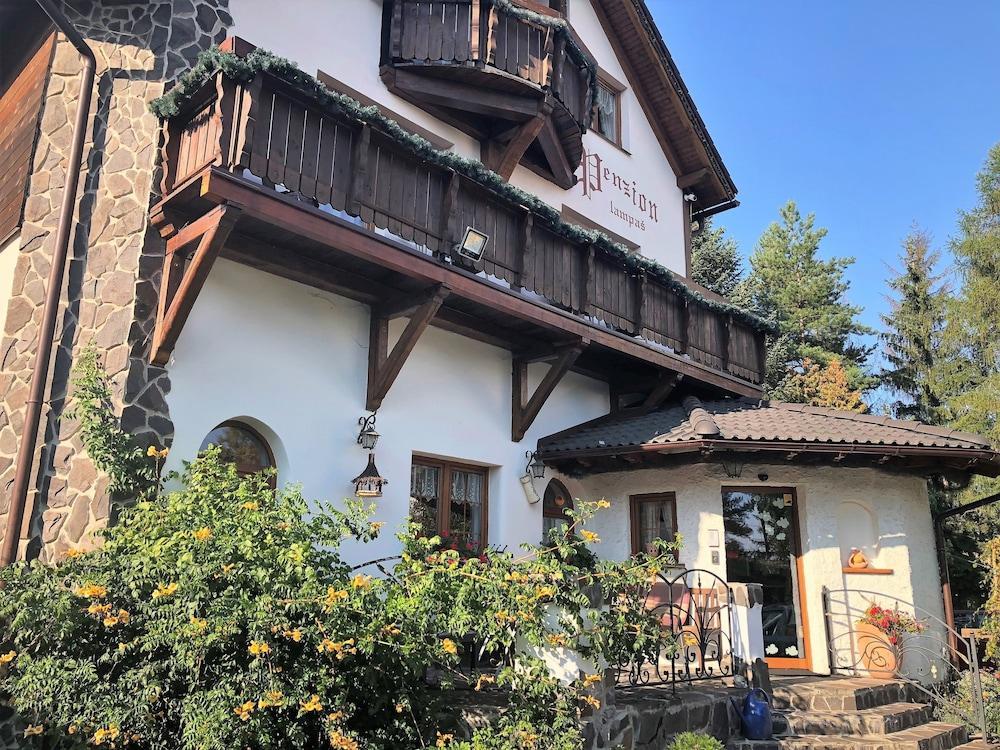 Penzion Lampas Poprad Exteriér fotografie