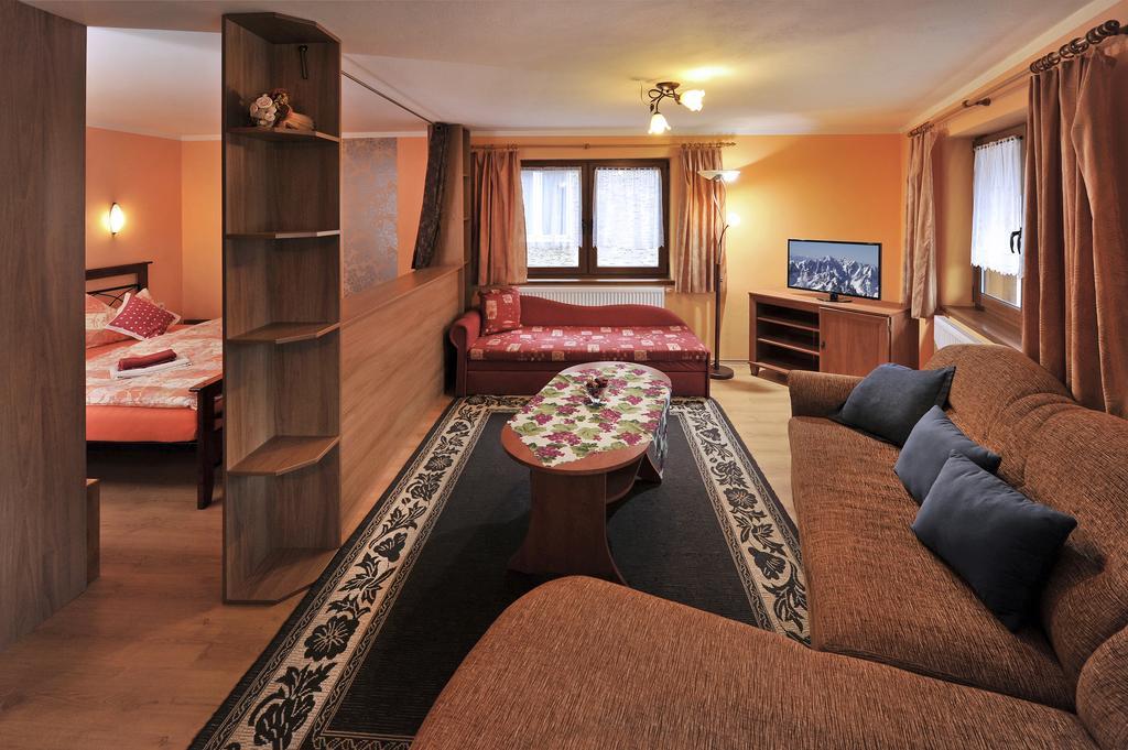 Penzion Lampas Poprad Exteriér fotografie